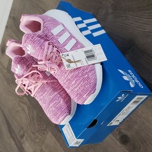 Adidas kids sz 3 sneakers tennis shoes pink NWT